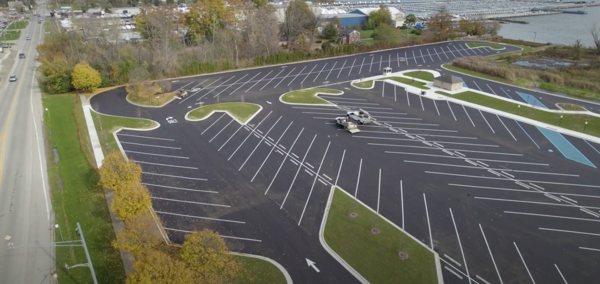 Large-scale commercial hardscaping project